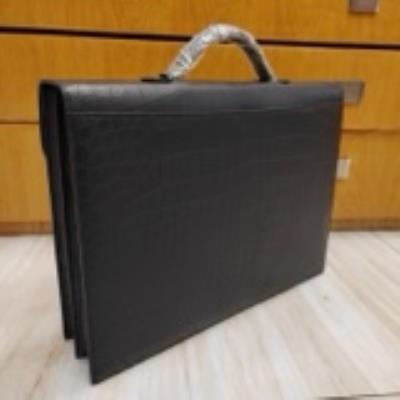 wholesale quality sac a depeches 38 matte crocodile noir phw